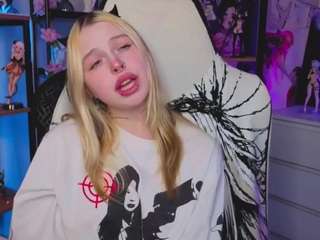 cateatlee from CamSoda