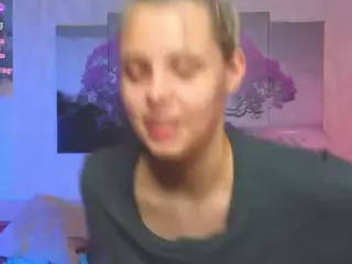 Lux's Live Sex Cam Show