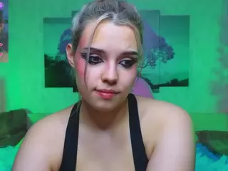 Lux's Live Sex Cam Show