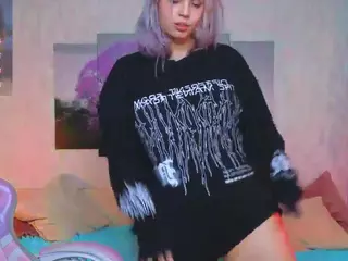 Lux's Live Sex Cam Show