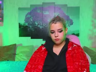 Lux's Live Sex Cam Show