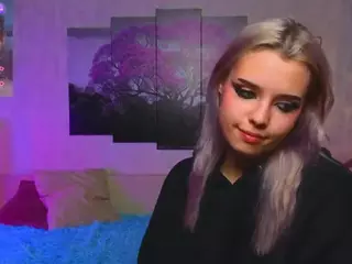 Lux's Live Sex Cam Show