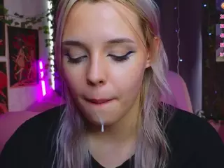 Lux's Live Sex Cam Show