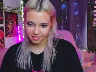 Lux's Live Sex Cam Show