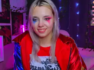 Lux's Live Sex Cam Show