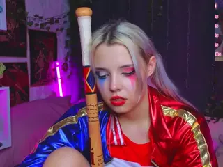 Lux's Live Sex Cam Show