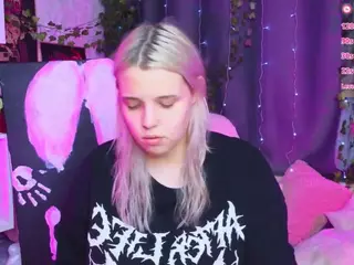 Lux's Live Sex Cam Show