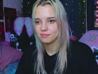 Lux's Live Sex Cam Show