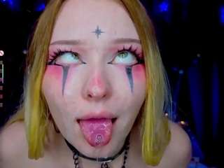 dollyeast Live Webcam on CamSoda