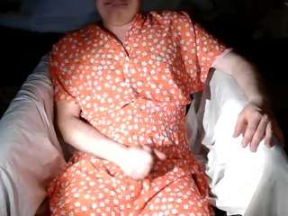 faze040 Webcam Model Profile