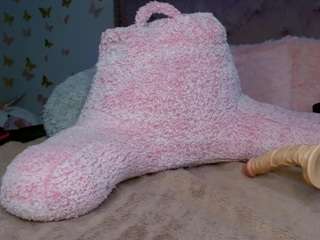 Live webcam model kokokwinn on Soda Cams