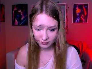 playful-sophie Live Webcam on CamSoda