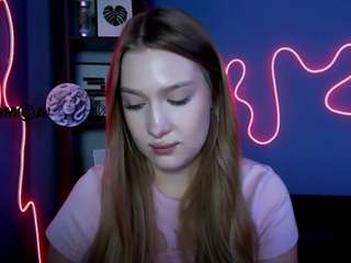  playful-sophie chat room