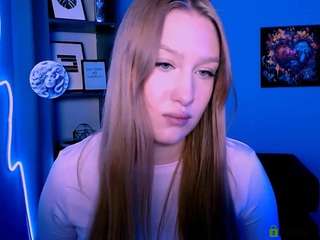 playful-sophie webcam