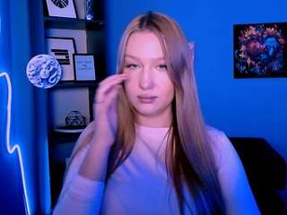playful-sophie webcam model
