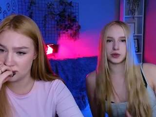 playful-sophie Live Webcam on CamSoda