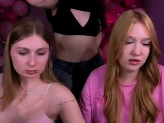 playful-sophie webcam