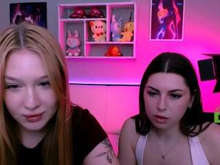 playful-sophie webcam