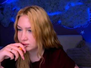 playful-sophie Live Webcam on CamSoda