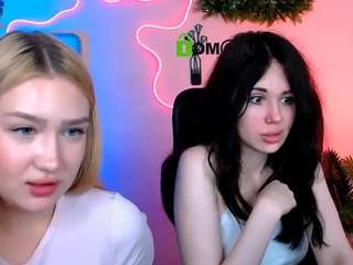 playful-sophie Live Webcam on CamSoda