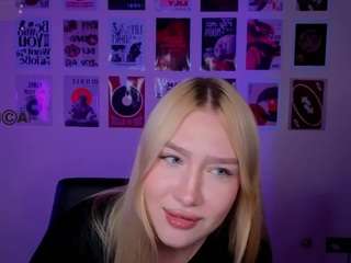 playful-sophie Sex Cam Show