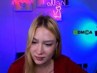 playful-sophie live profile