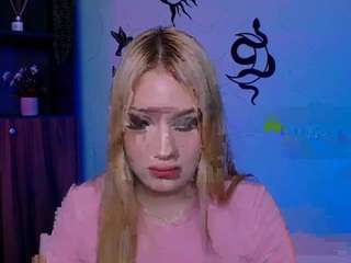 playful-sophie live profile