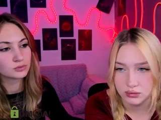 le modèle playful-sophie est en webcam porno dans un show sur le site camsoda, il possède les tags suivants: ass bouncing,naked,young adult,wet,twerk,toys,teen 18,tease,strip,spanking,spank,skinny,shaved pussy,sexy,beauty,nature,masturbate,erotic dance,cock rating,control