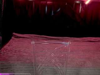 tinkerrbella Live Webcam on CamSoda