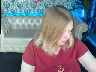 TinkerrBella's Live Sex Cam Show