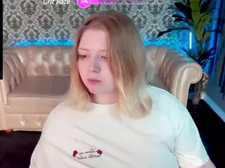 TinkerrBella's Live Sex Cam Show