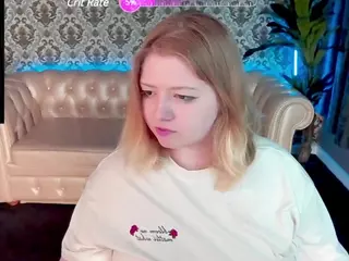 TinkerrBella's Live Sex Cam Show