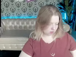 TinkerrBella's Live Sex Cam Show