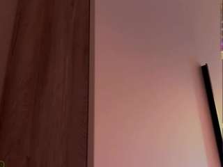 WaltEnjoy live cam preview
