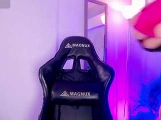 AnieDoll — LIVE on Camsoda