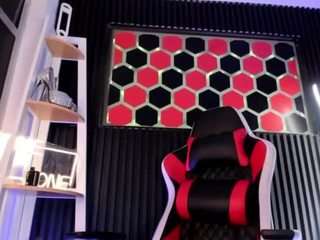 AnieDoll