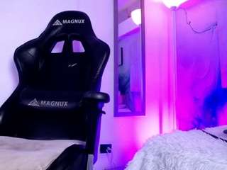 AnieDoll live webcam show