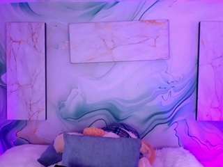 Aniedoll's cam show statistics and live stream