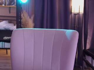 Live webcam model deeptalkss on Soda Cams