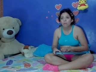 le modèle lovimorxs69 est en webcam porno dans un show sur le site camsoda, il possède les tags suivants: amateur,anal,anal toys,average,black hair,brown eyes,creampie,deepthroat,double penetration,facial,normal,teen 18,young adult,hd