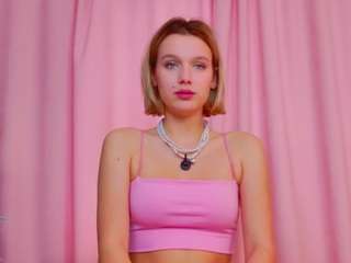 meowthlilu's CamSoda show and profile