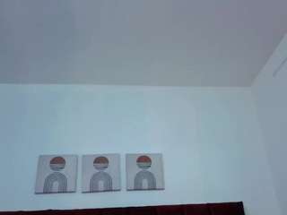 selena-castillo Live Webcam on CamSoda