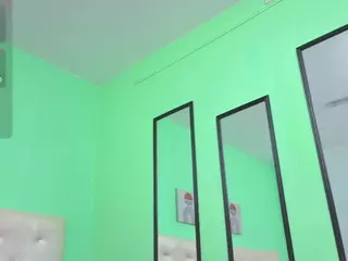 Selena-Castillo's Live Sex Cam Show
