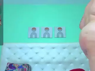 Selena-Castillo's Live Sex Cam Show