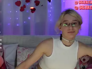 SilvaTail's Live Sex Cam Show