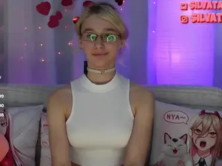 SilvaTail's Live Sex Cam Show