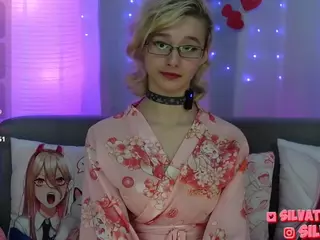 SilvaTail's Live Sex Cam Show