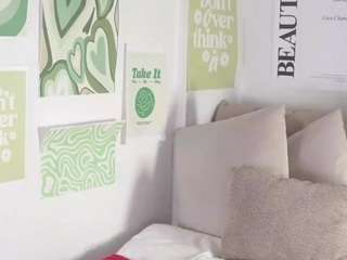 blissedge live webcam show