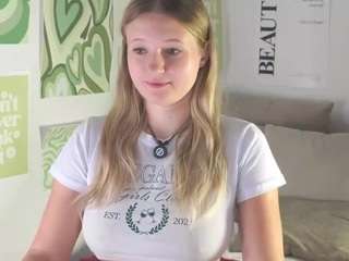 blissedge live webcam show