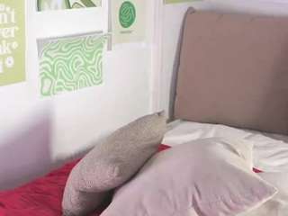 BlissEdge live webcam show